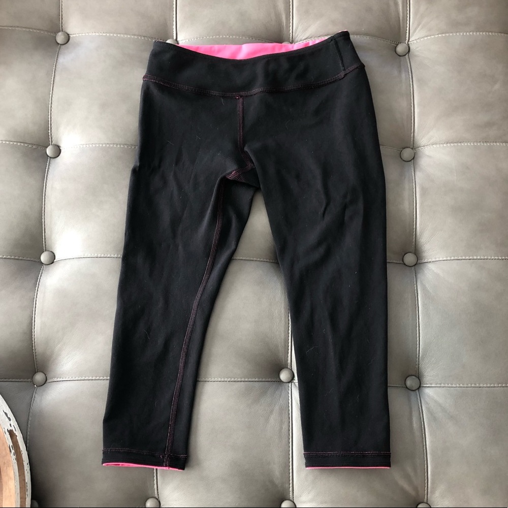 Ivivva girls Capri reversible legging